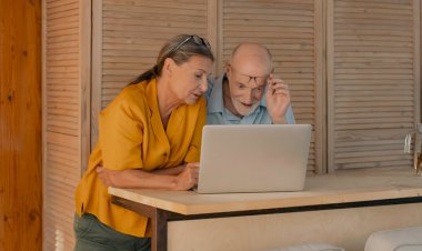 Have Your Say in What Appears at GoldenVoices.com