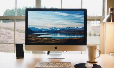 CyberSmarts for Seniors: Navigating the Mac Home Screen  (Video 7)
