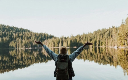 Finding Joy in the Present Moment: 16 Inspiring Quotes to Live By