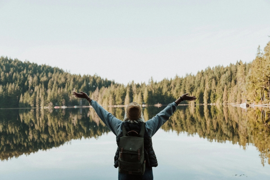 Finding Joy in the Present Moment: 16 Inspiring Quotes to Live By